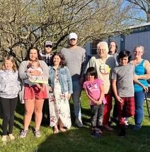 Meet your Posher, Tonii